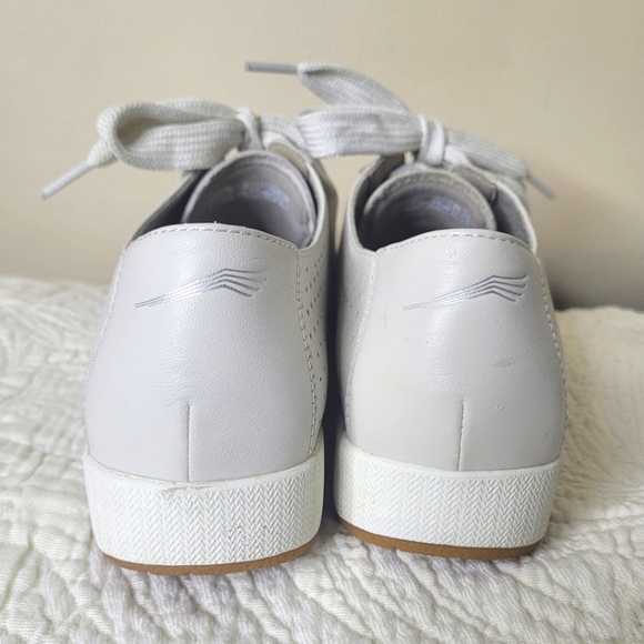 Dansko Orli Perforated Leather Sneakers Gray Lace Up I EU 39 I US 9 - Picture 6 of 11